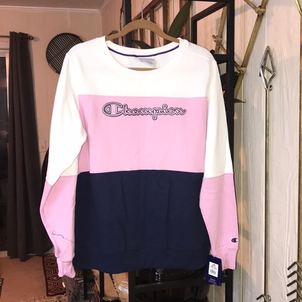 Champion NWT color block sweatshirt